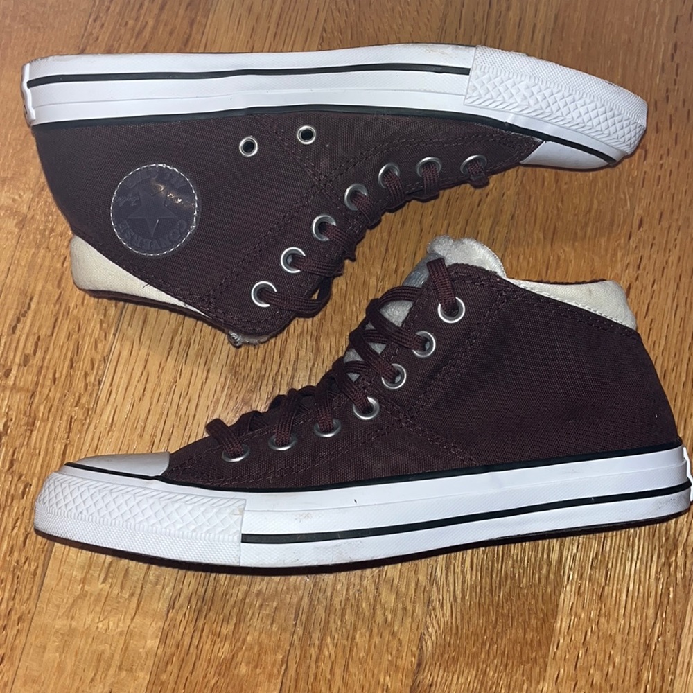 Winter Collection Converse All-Star sneakers.